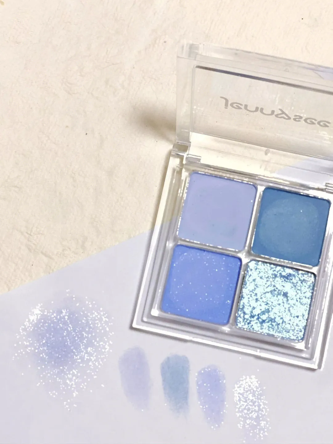 4-COLOR BLUE EYE-SHADOW  PALETTE MK132