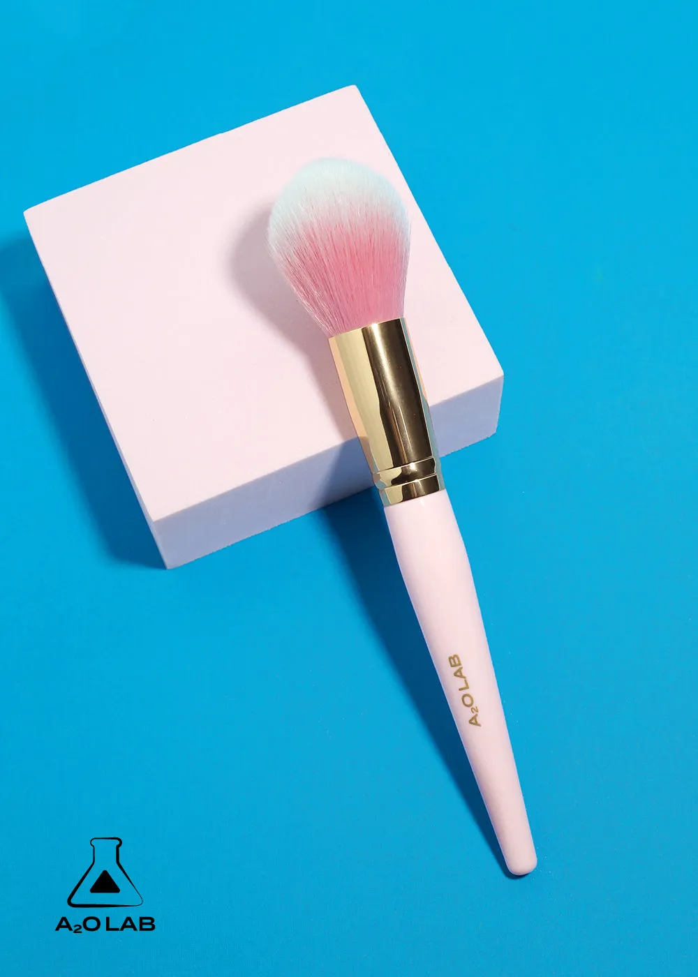 a2o Lab Finishing Makeup Brush