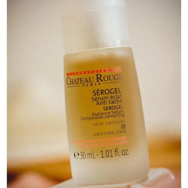 CHATEAU ROUGE Paris  SEROGEL Radiance Dark Spot Serum correcting - Brightening Complexion