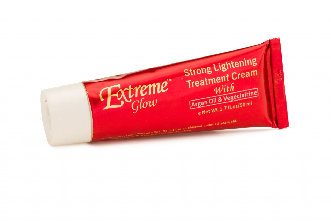 GLOW - Extreme Glow Strong Lightening Treatment Cream