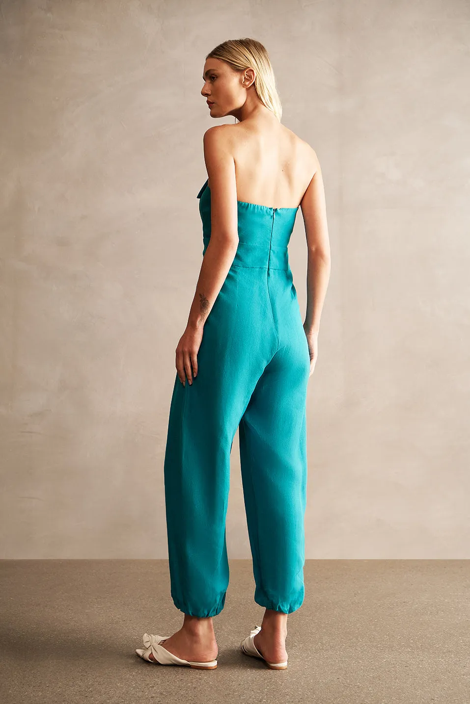 Lipstick Solid Strapless Jumpsuit