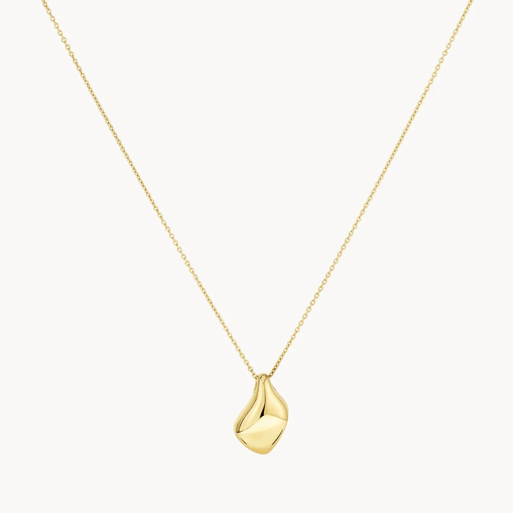 Organic Drop Pendant Necklace in Gold