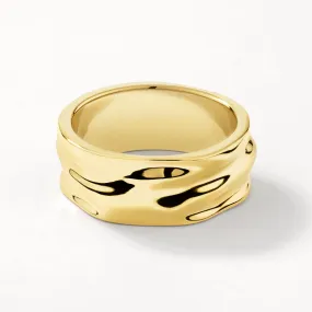 Organic Hammered Band Ring in Gold