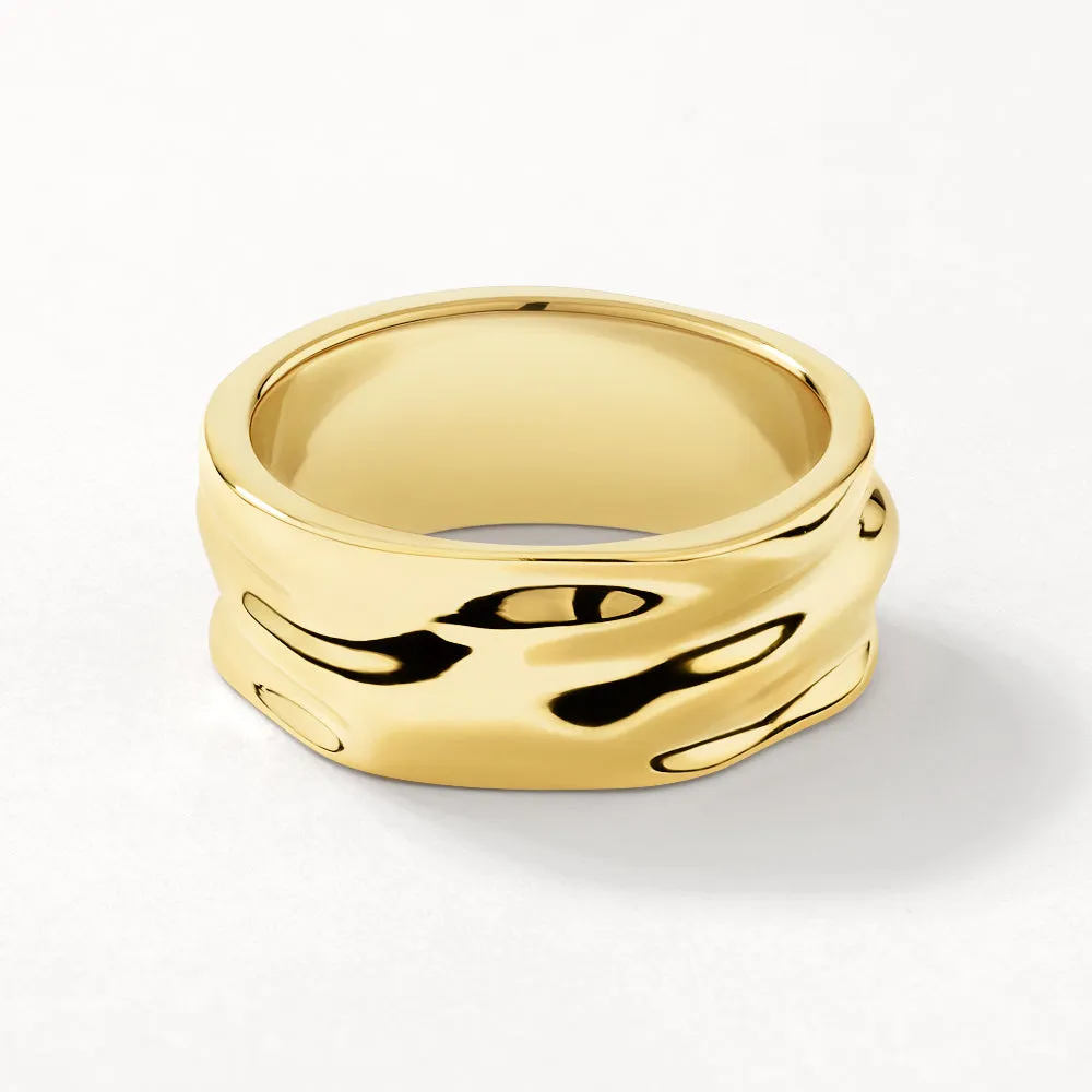 Organic Hammered Band Ring in Gold