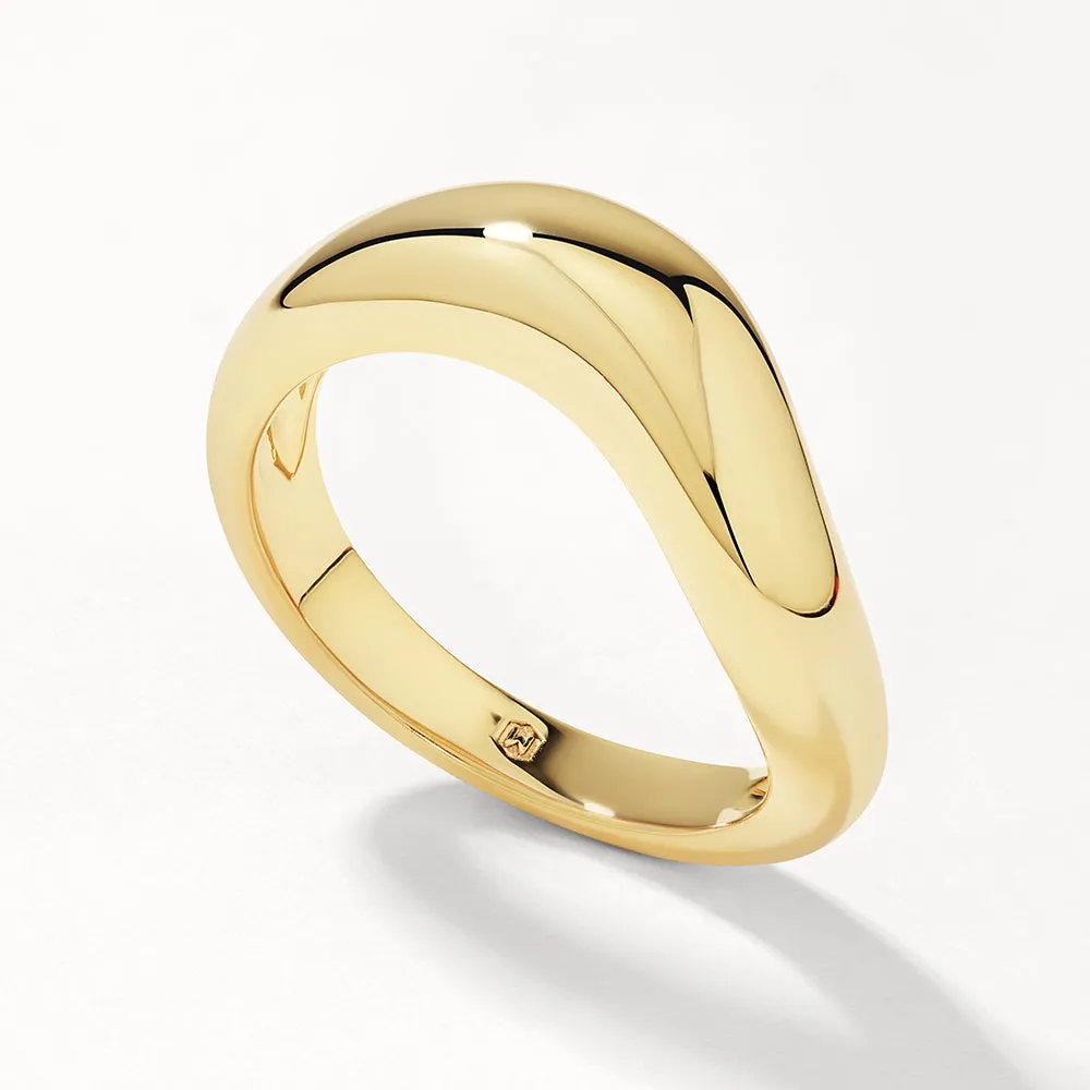 Wave Dome Ring in Gold