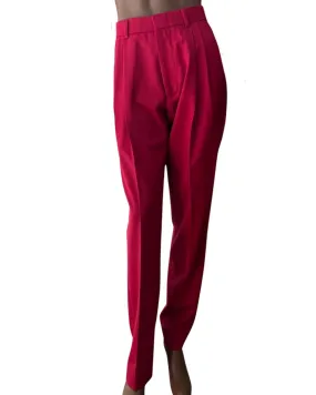 Wool gabardine trouser with front pleats in lipstick